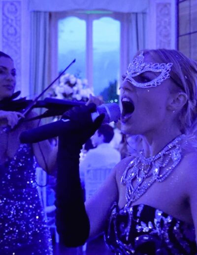 agenzia booking artisti per eventi - performers - ph @micheledellutristudio